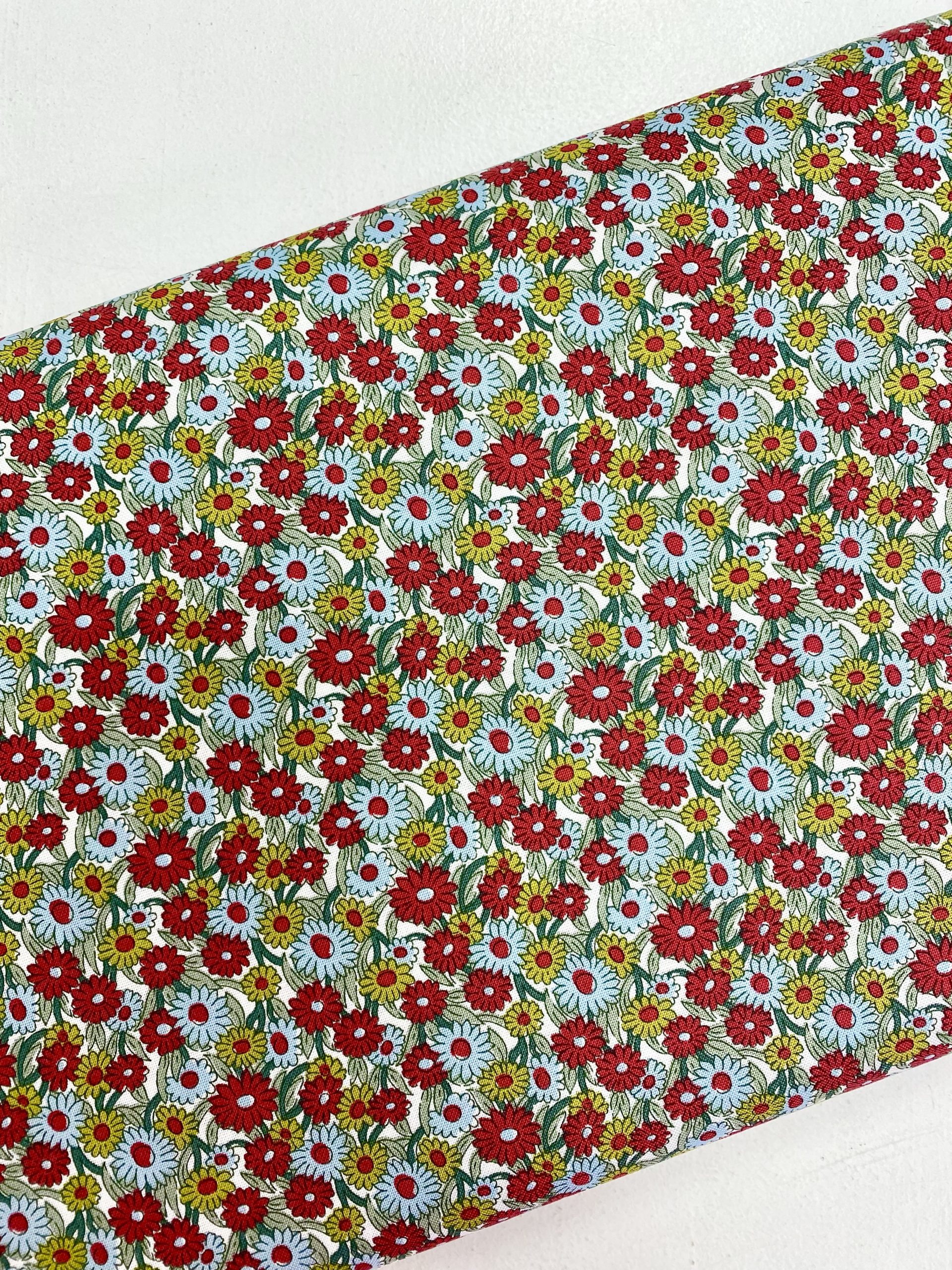 Liberty ‘Heirloom 4’ - Marguerite Meadow