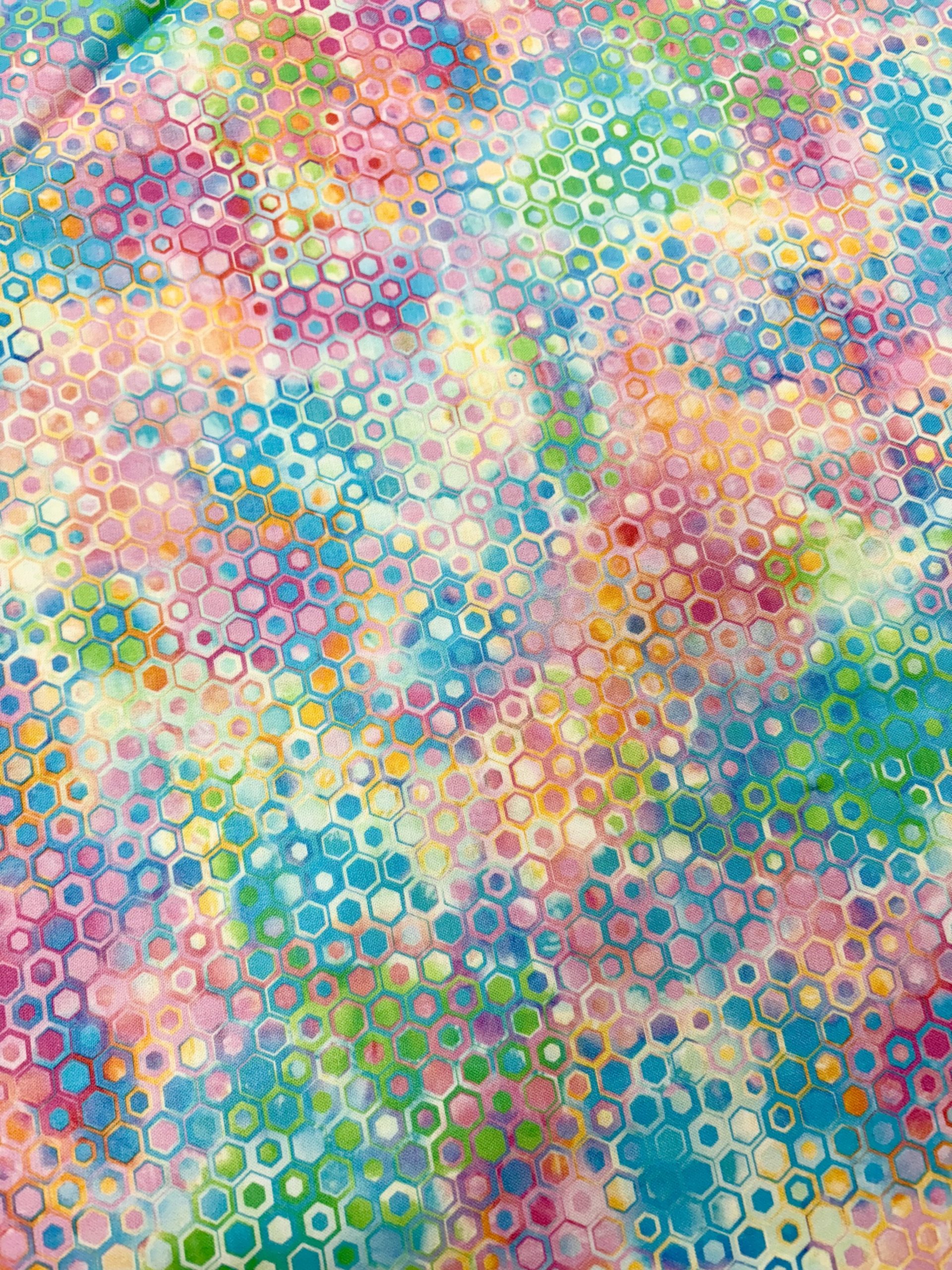 ‘Phantasma’ - #22694 Small Hexagons Pink / Light Blue