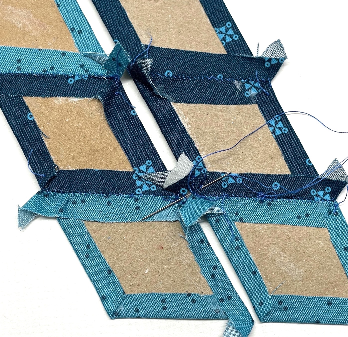 Diamond Star Cushion Pattern & Papers by ‘Sewmotion’ - Image 4