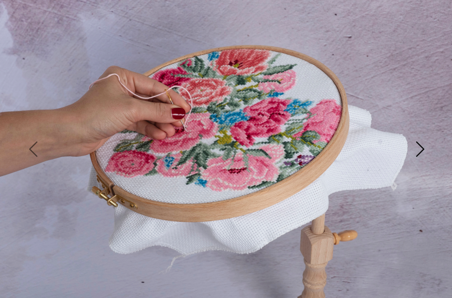 Milward Seat Frame Embroidery Hoop - 8” / 20cm - Image 3