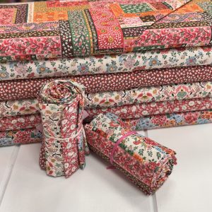 Liberty ‘Tudor Celebrations’ - 6 Fat Quarters Bundle - Pink