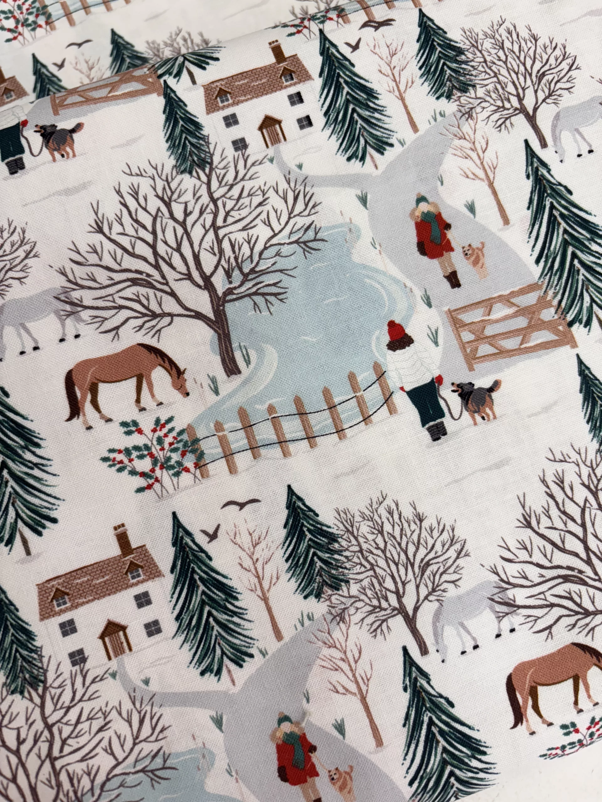 ‘Christmas In The Country’ - Countryside Walk White - Image 2