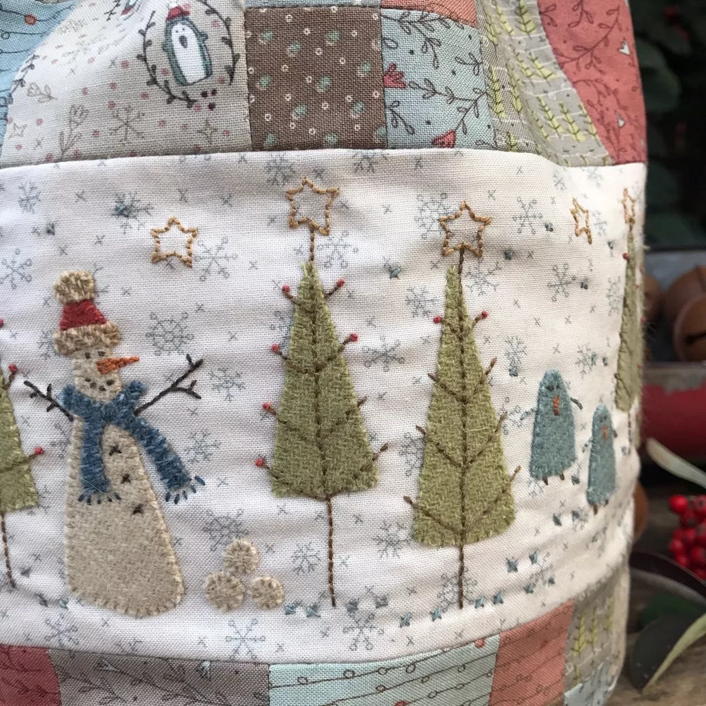 ‘All is Merry & Bright’ Bag/ Gift Sack Pattern by Hatched & Patched - Image 3