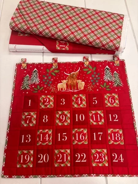 ‘Celtic Christmas’ by Lewis & Irene - Folded Advent Calendar Panel - Image 4